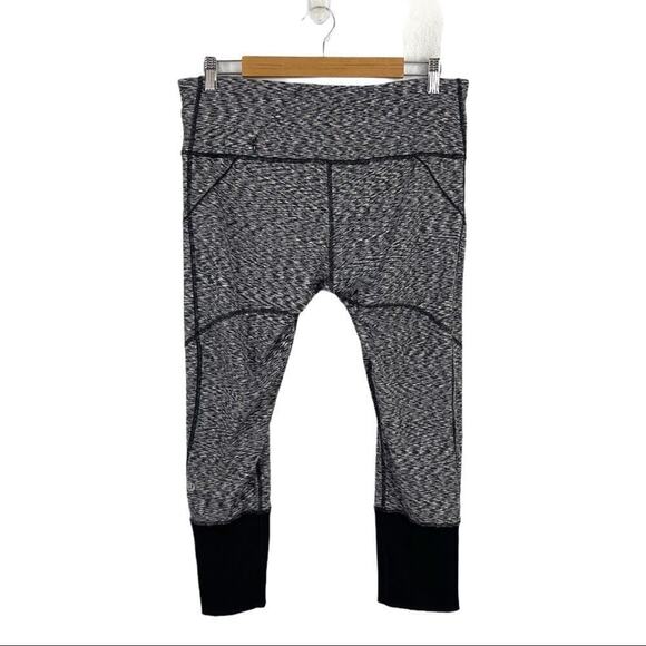Lululemon Rebel Runner Crop Spaced Out Space Dye Size 12 - Picture 6 of 14